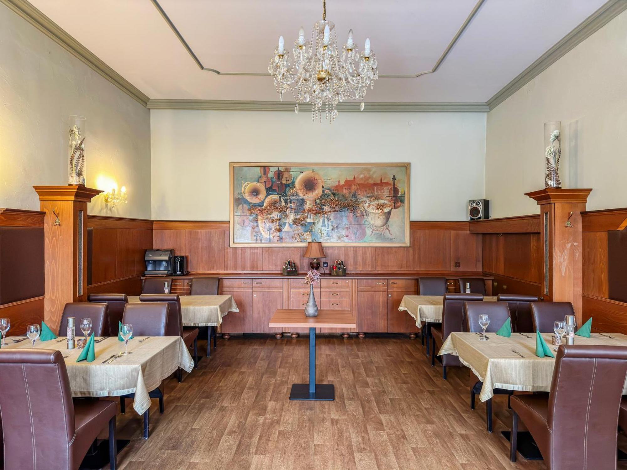 Hotel Růžek Hranice  Buitenkant foto