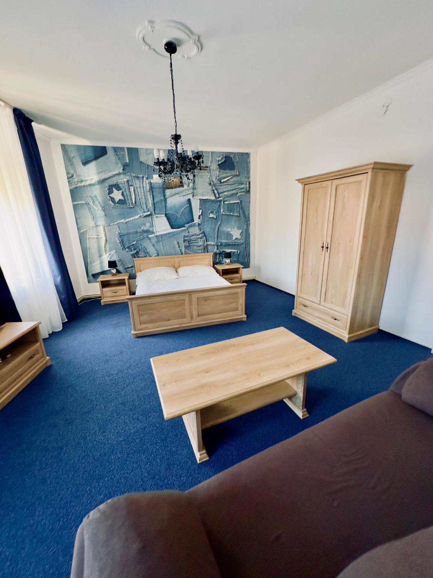 Hotel Růžek Hranice  Buitenkant foto