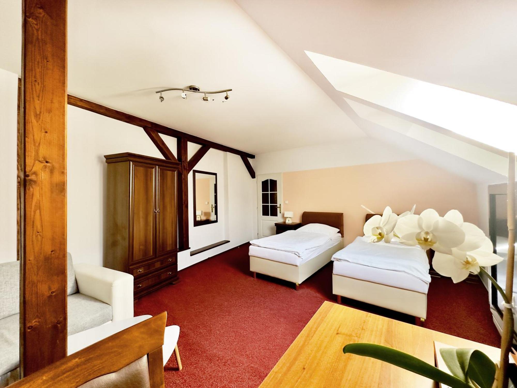 Hotel Růžek Hranice  Buitenkant foto