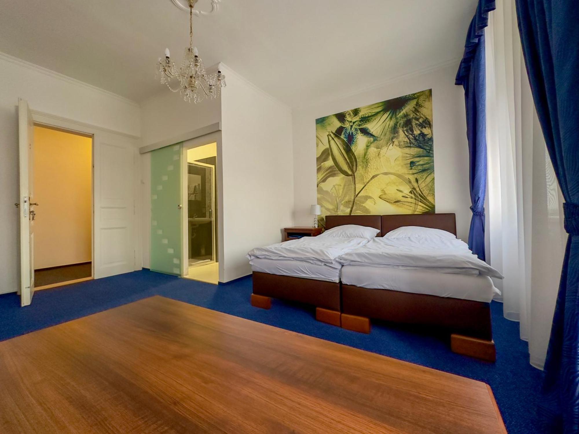 Hotel Růžek Hranice  Buitenkant foto