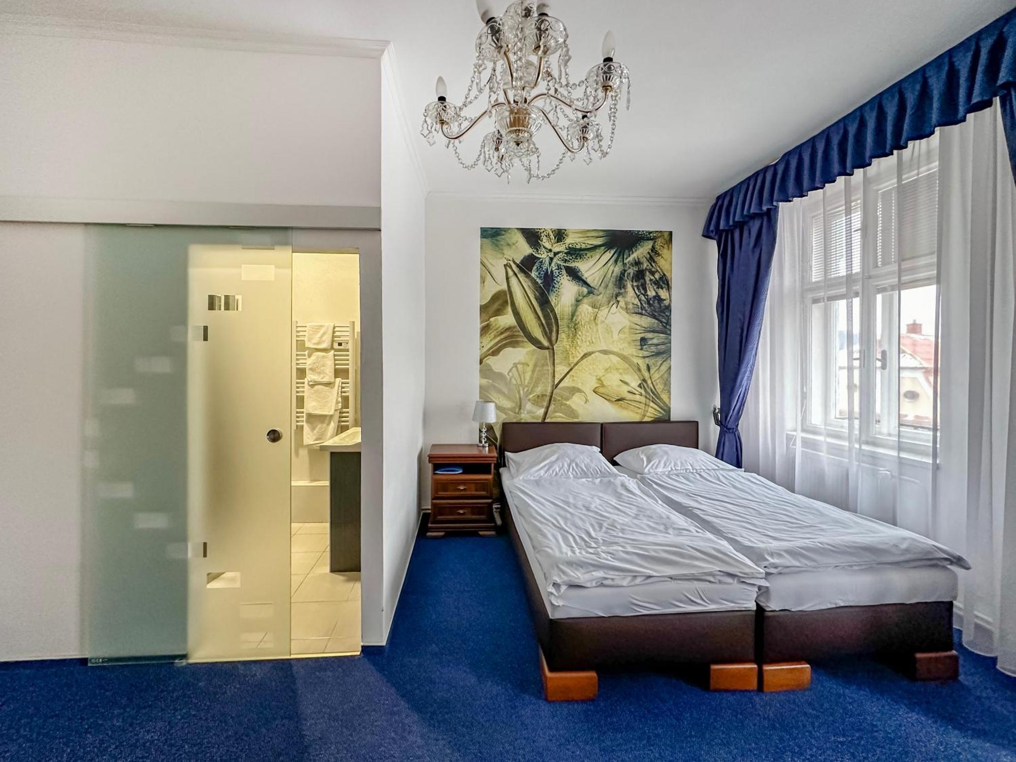 Hotel Růžek Hranice  Buitenkant foto
